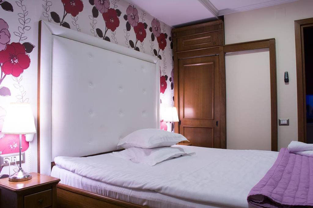 Dbh Bucharest Hotel Kültér fotó