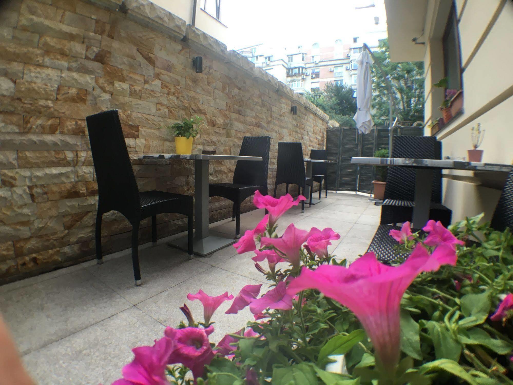 Dbh Bucharest Hotel Kültér fotó