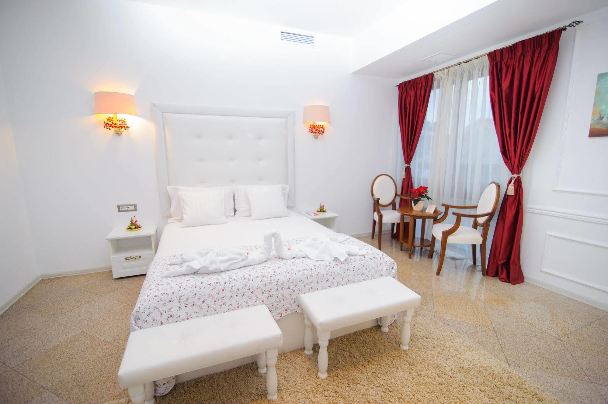Dbh Bucharest Hotel Kültér fotó